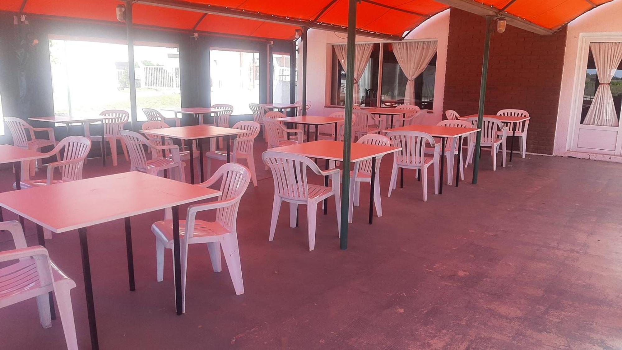 Hotel Y Restaurant Don Quijote Macachín المظهر الخارجي الصورة